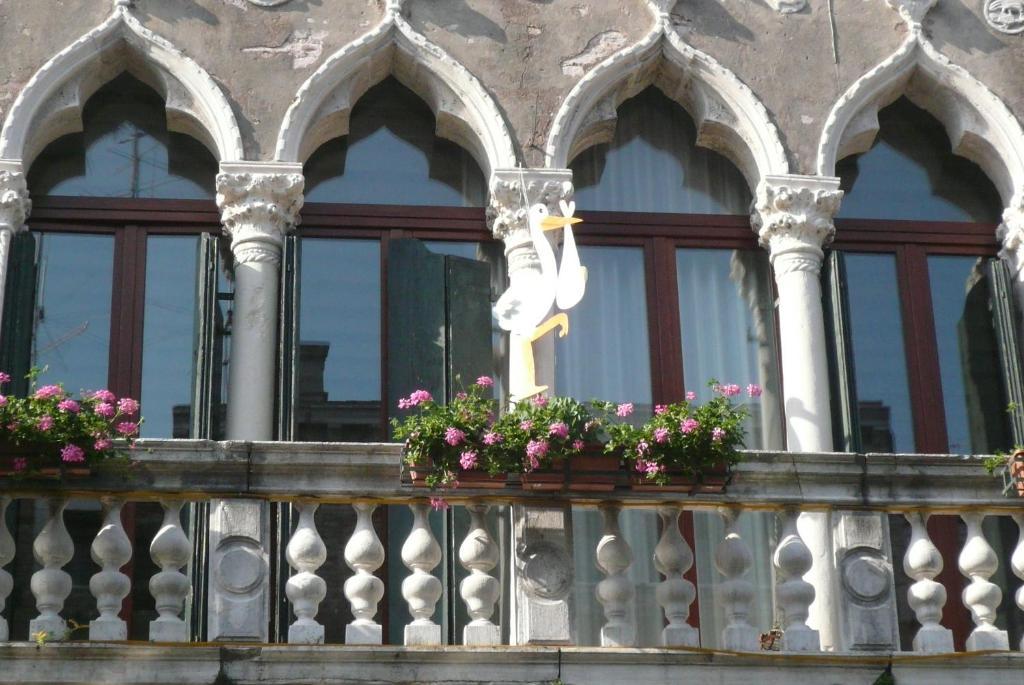 Hotel At Leonard Venice Exterior photo