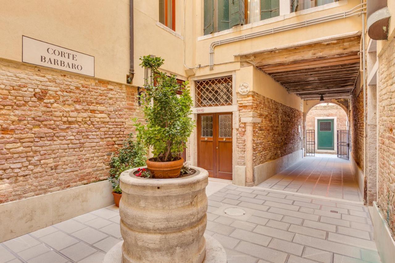 Hotel At Leonard Venice Exterior photo