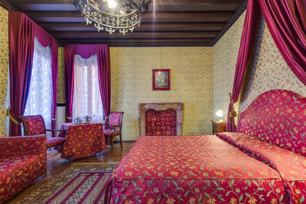 Hotel At Leonard Venice Exterior photo